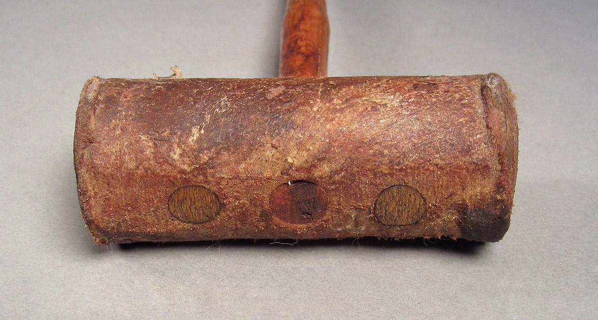 1957.0026.561, Mallet, head top