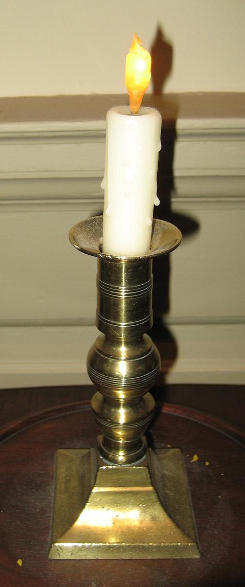 1969.0283.002 Candlestick