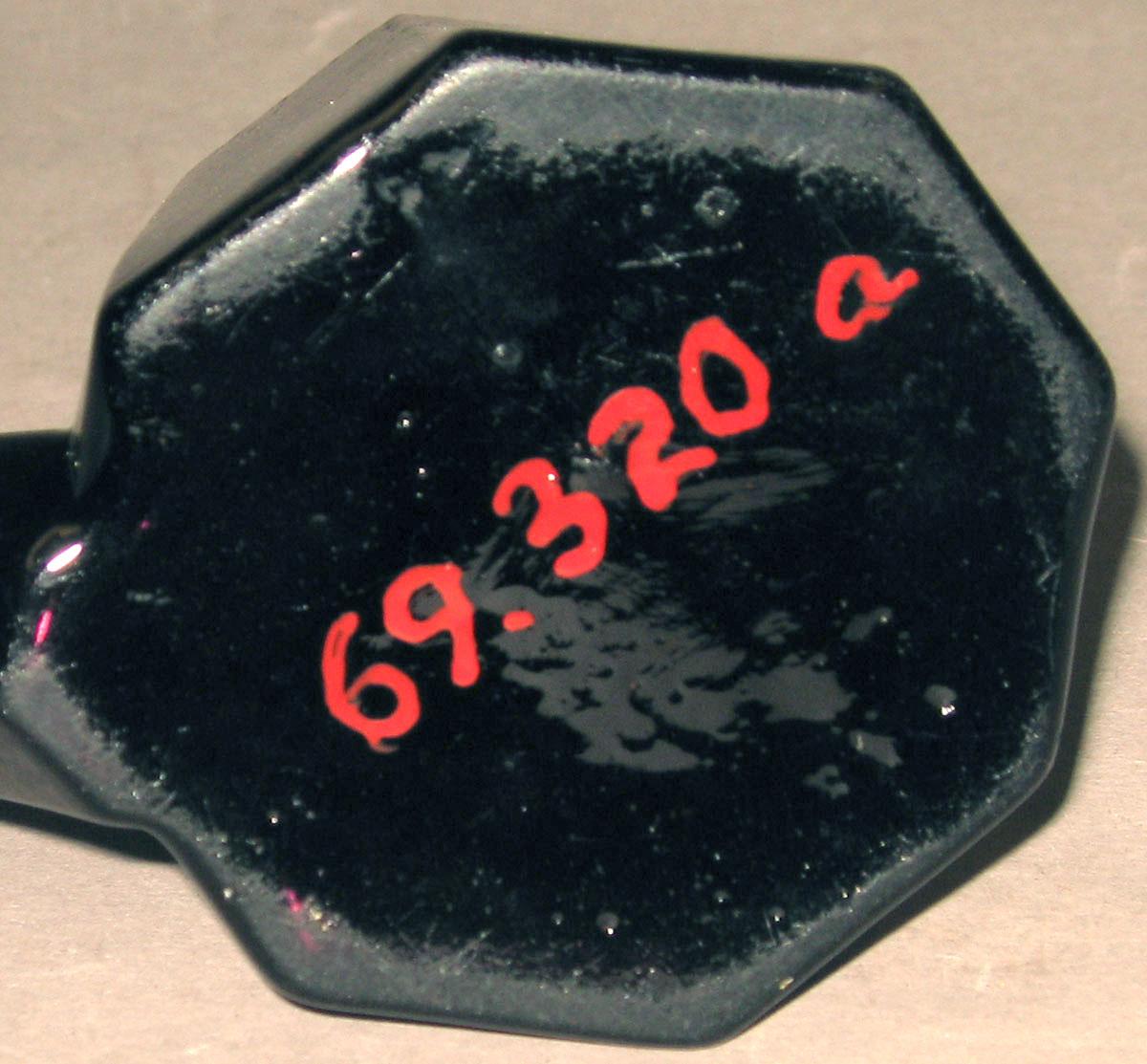 1969.0320 A Glass inkwell (underside)