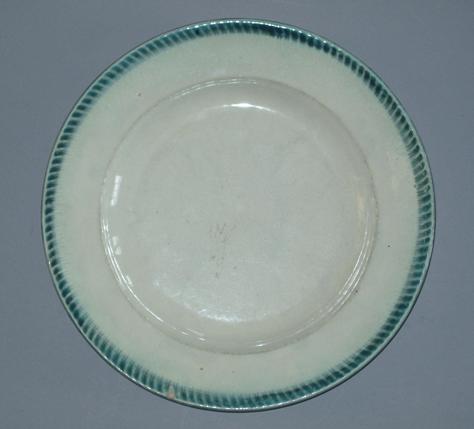 1969.0333.002 Davenport pearlware plate