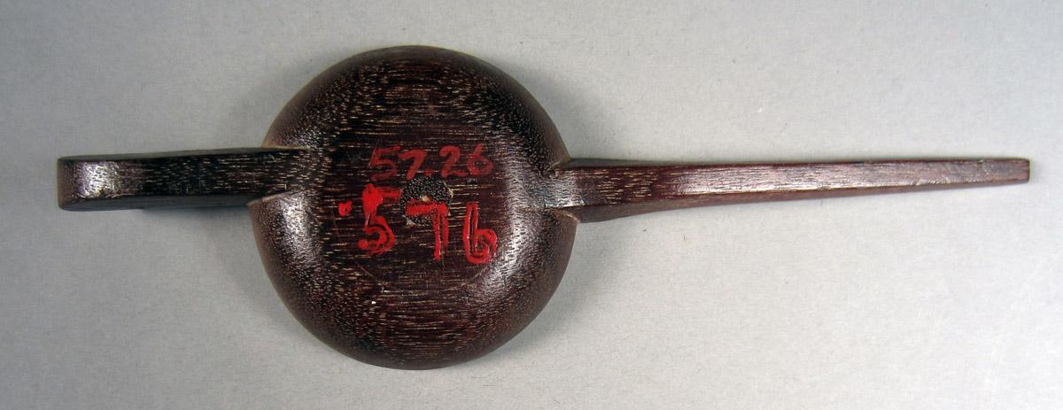 1957.0026.576 Sand casting mold, Underside