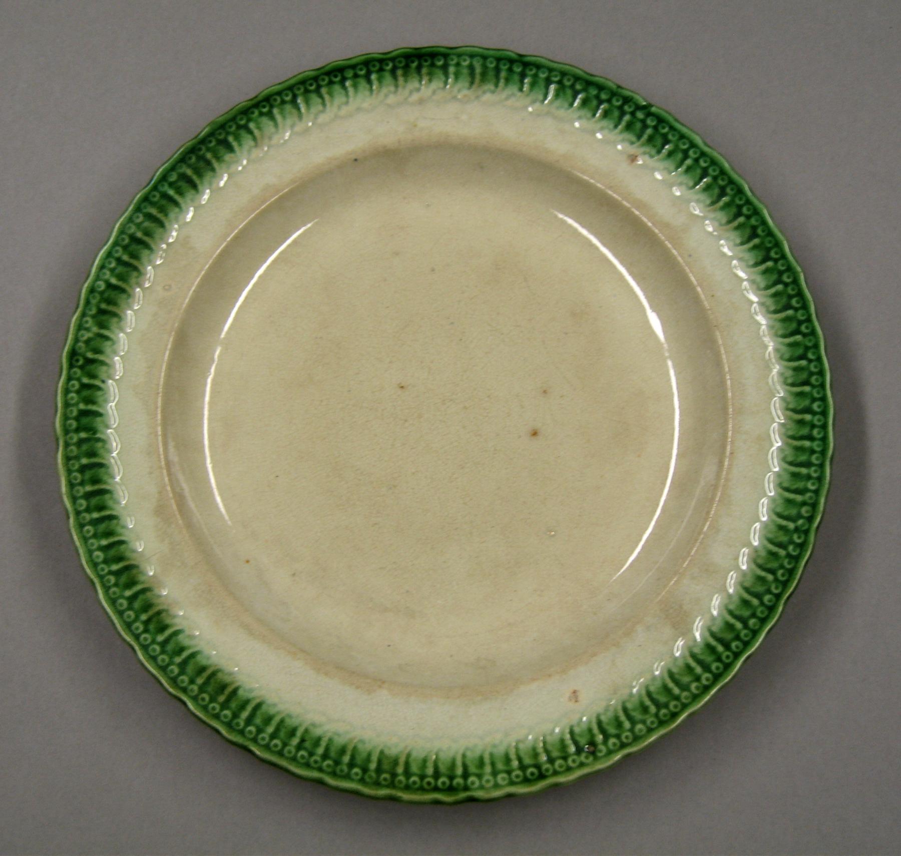 1969.0338.003 Dinner plate