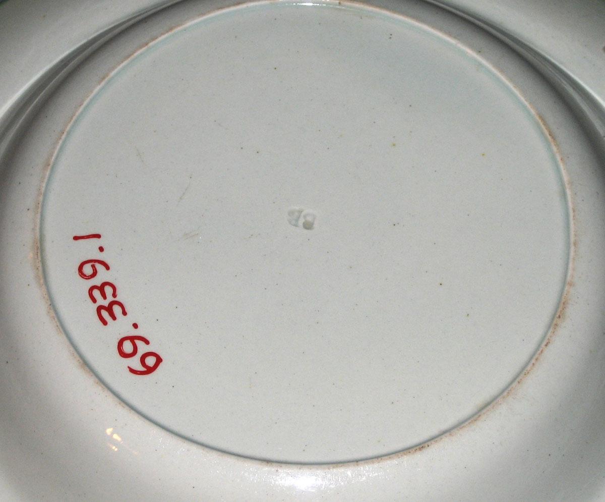 1969.0339.001 Soup plate (underside with BB mark)