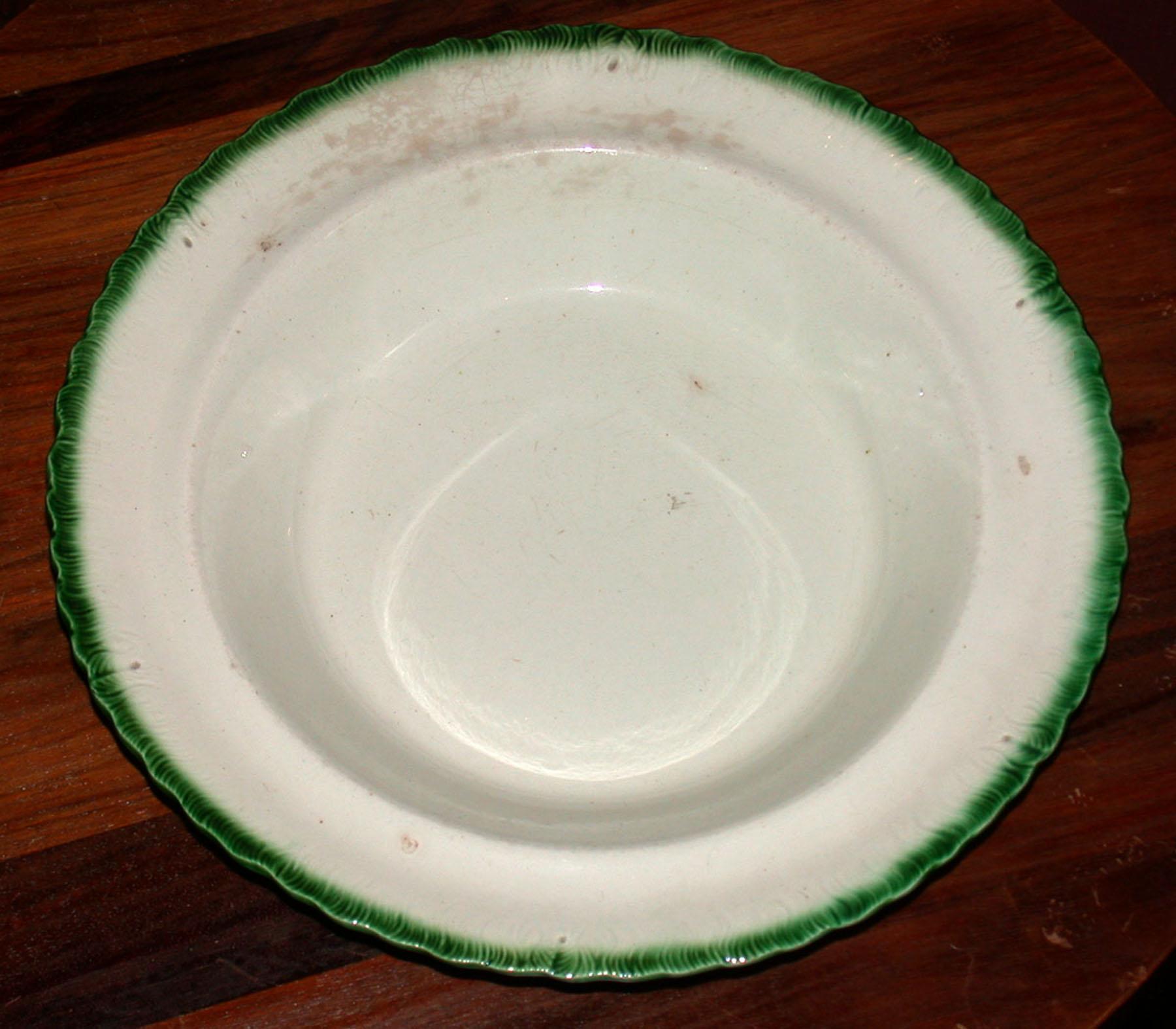 1969.0339.002 Pearlware BB soup plate