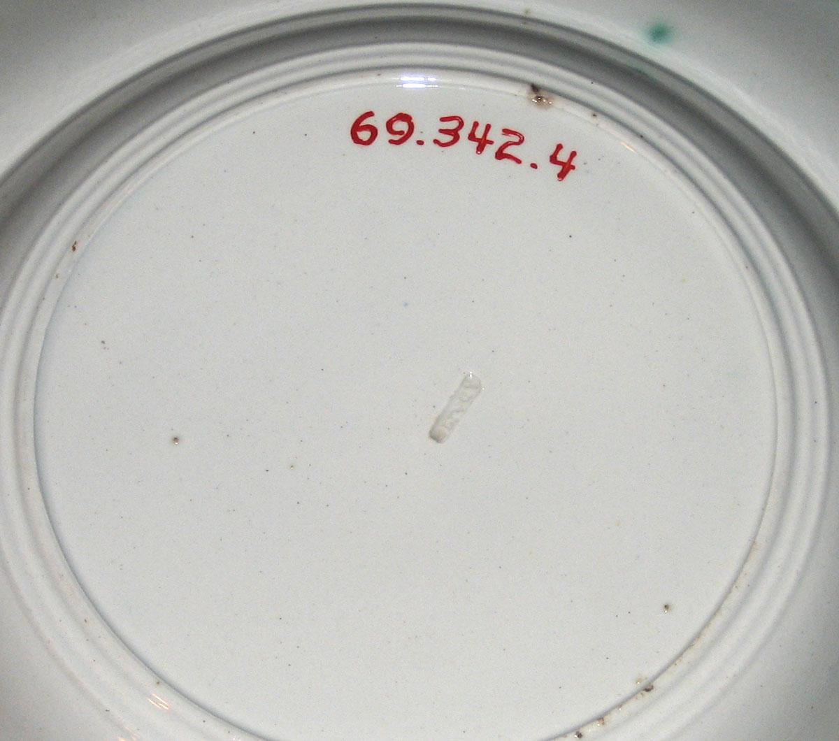 1969.0342.004 Soup plate (underside with Adams mark)