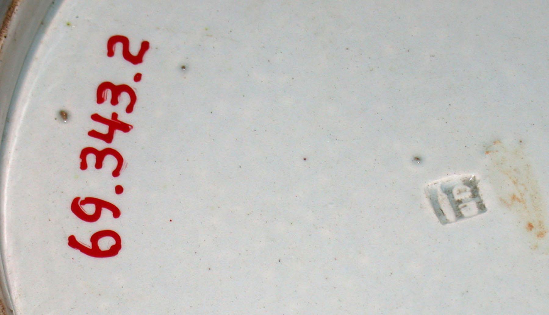 1969.0343.002 Dish or stand (mark)