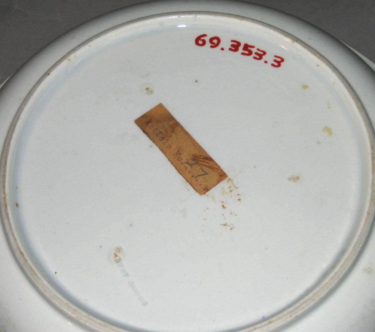1969.0353.003 Basin (underside with Best Good mark)