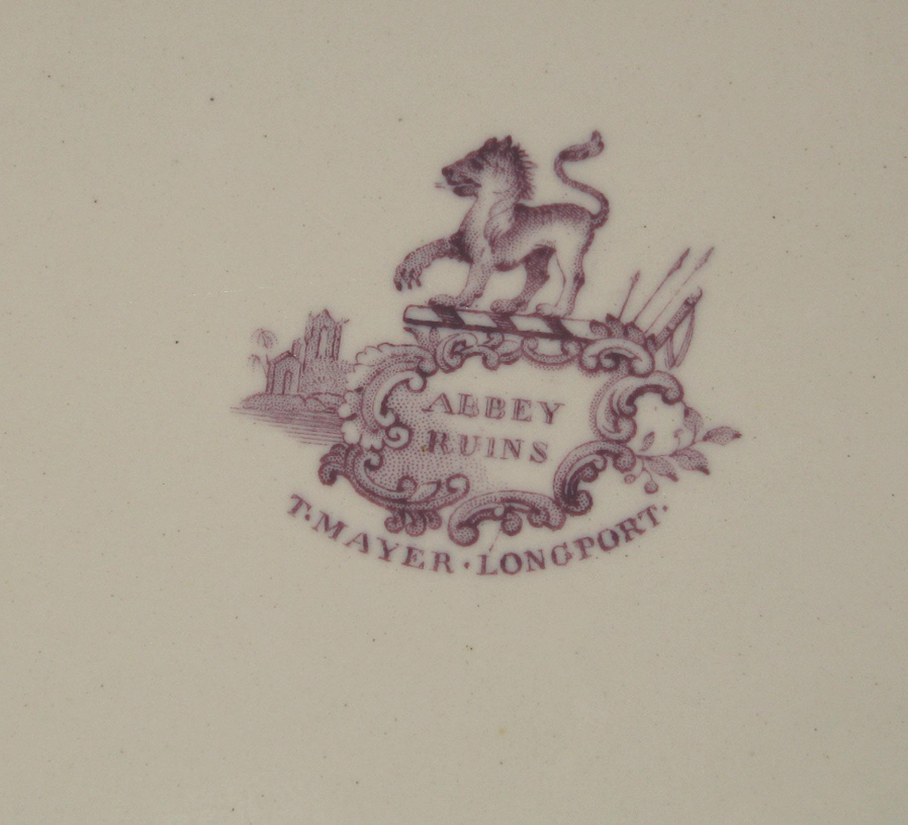 1969.0375 Earthenware platter, detail