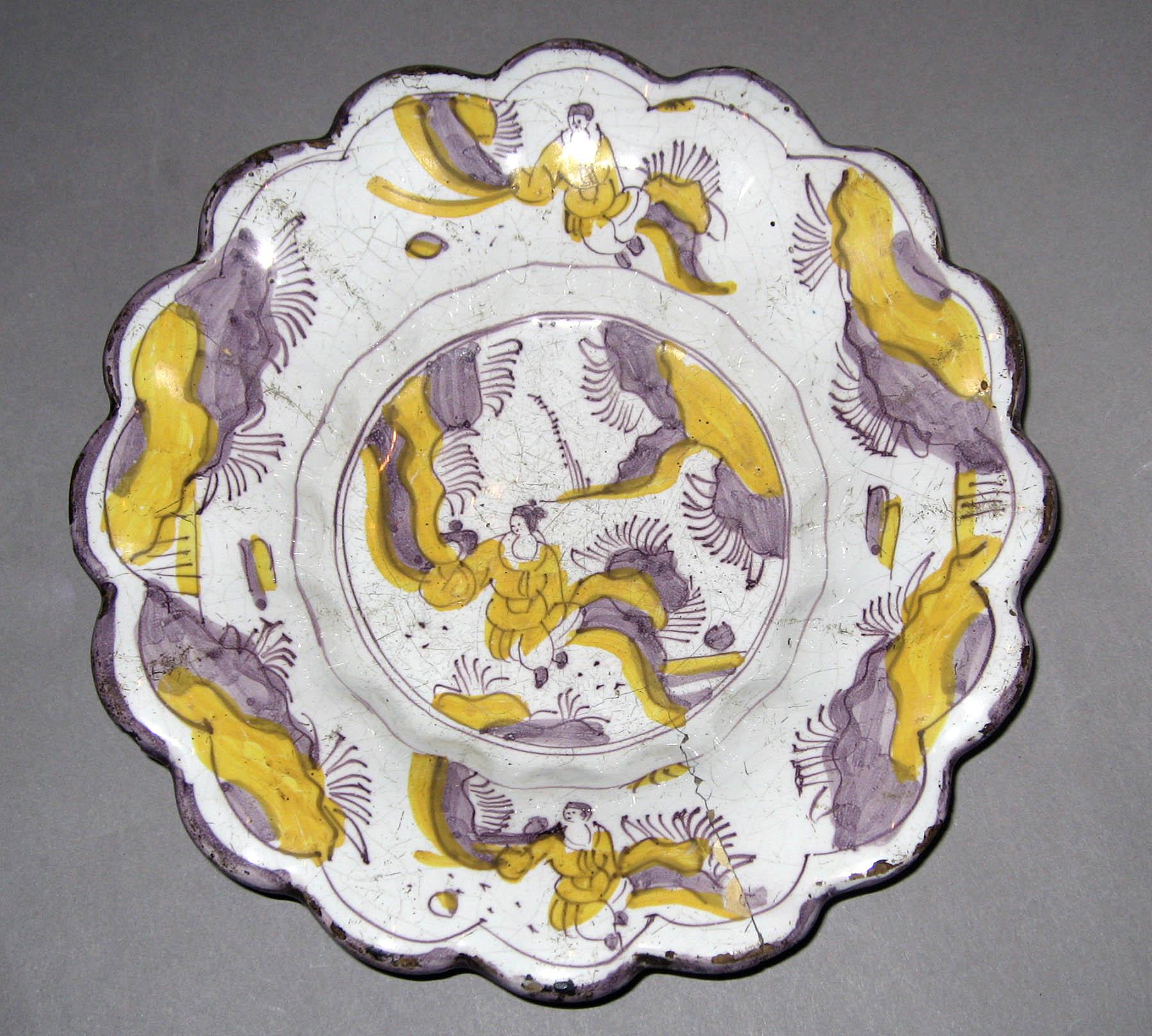 1969.0382 Earthenware bowl