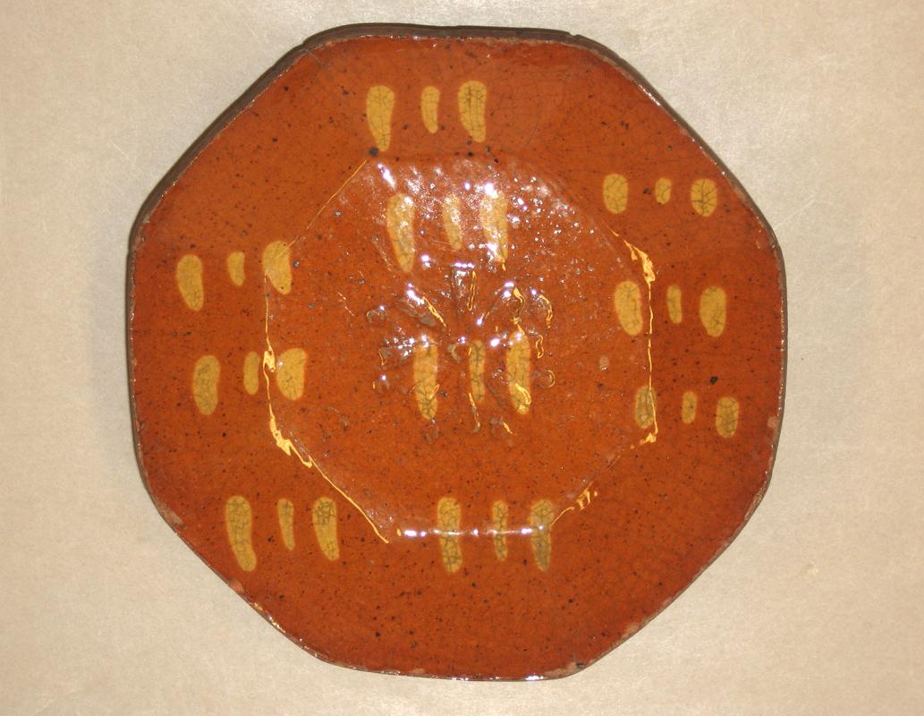 1969.0389.003 Dish