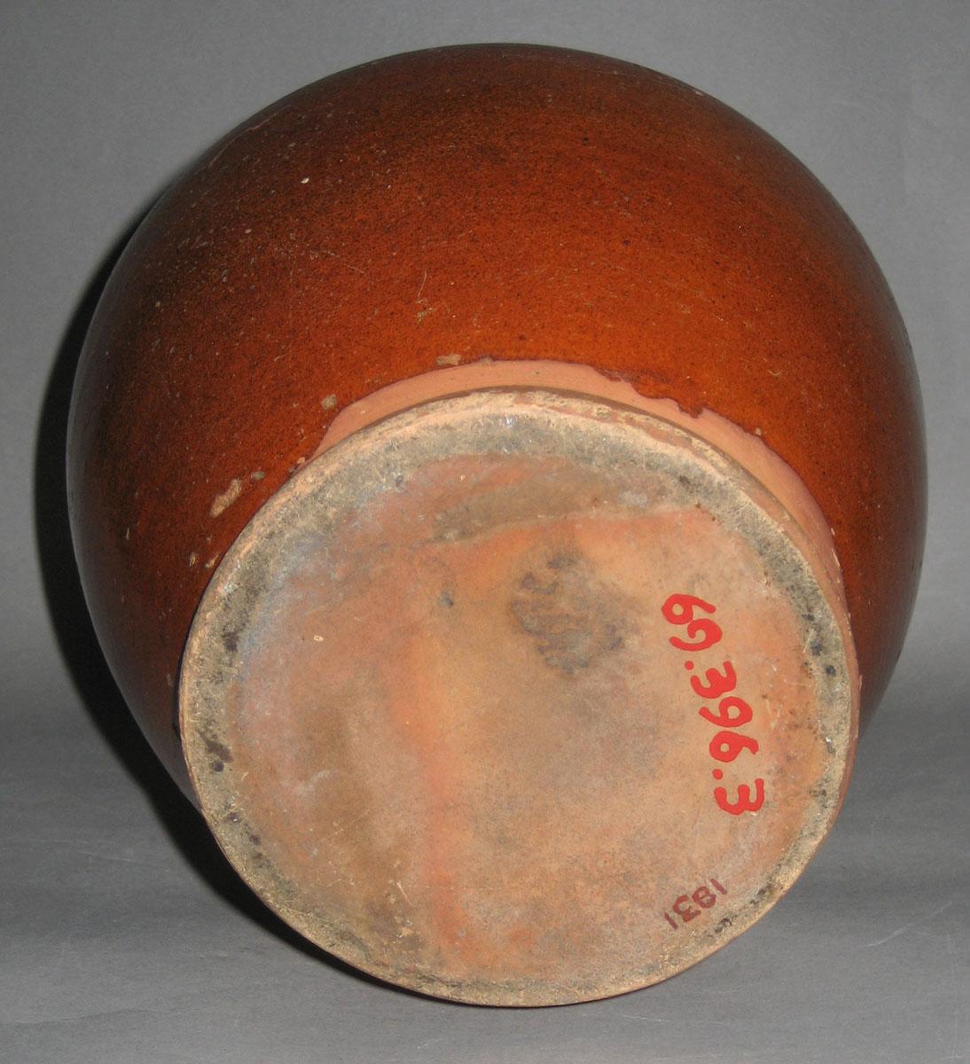 1969.0396.003 Pitcher (bottom)