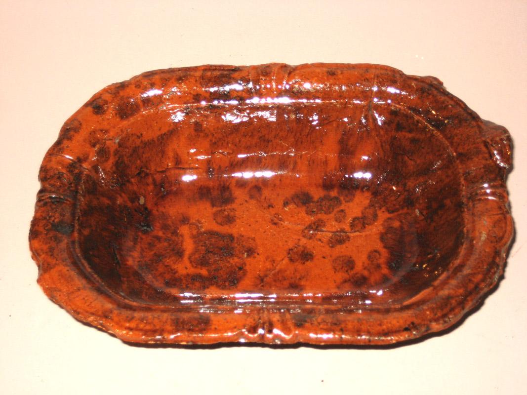 1969.0405.001 Dish (top view)
