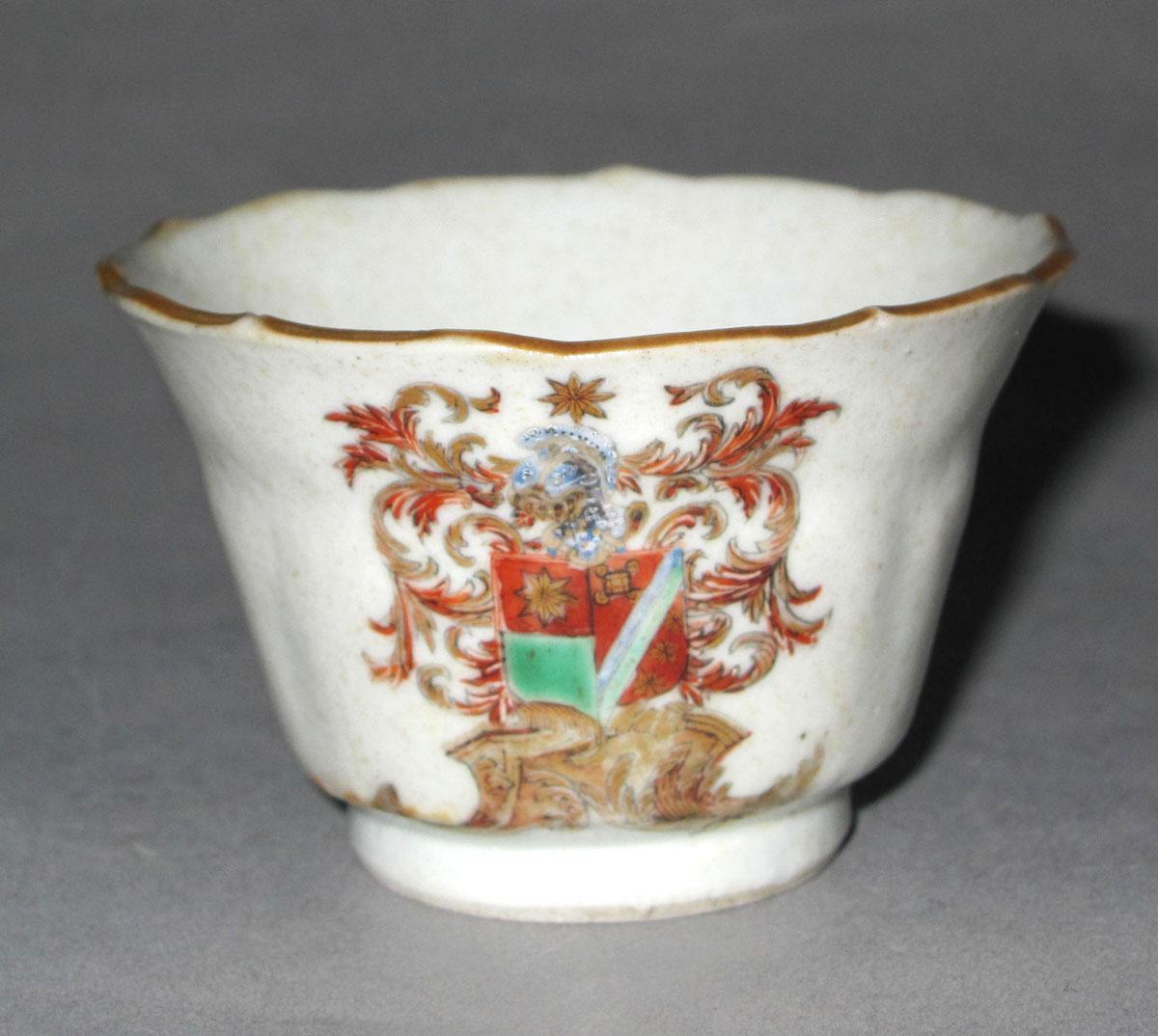 1969.0410.002 Porcelain goblet