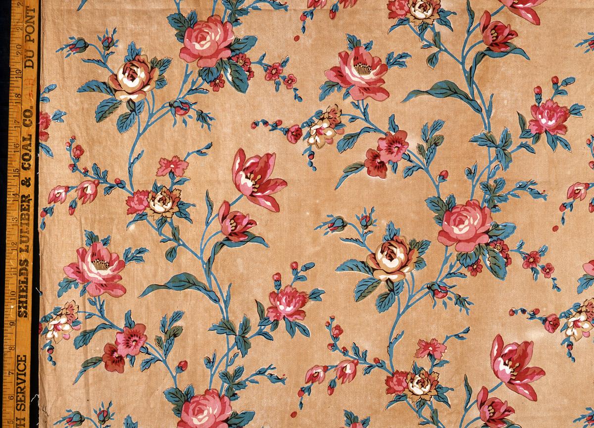 1969.0450 Textile, printed, Ex-curtain