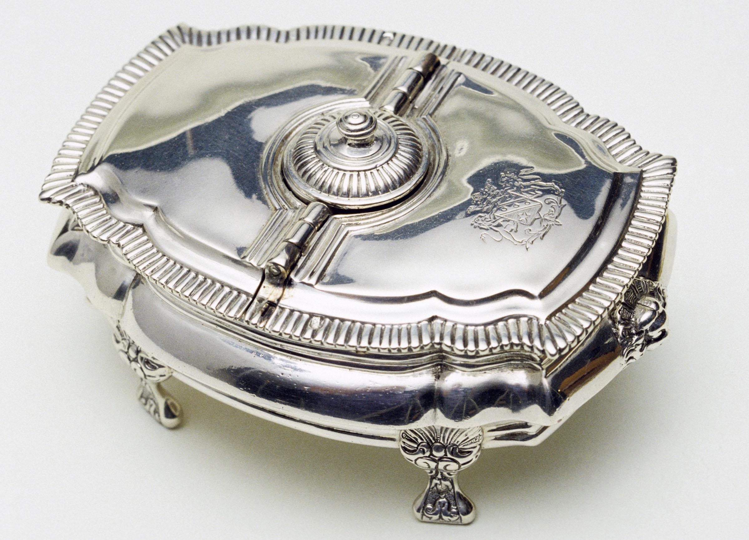 1969.0458 A, B Snuff Box, view 1