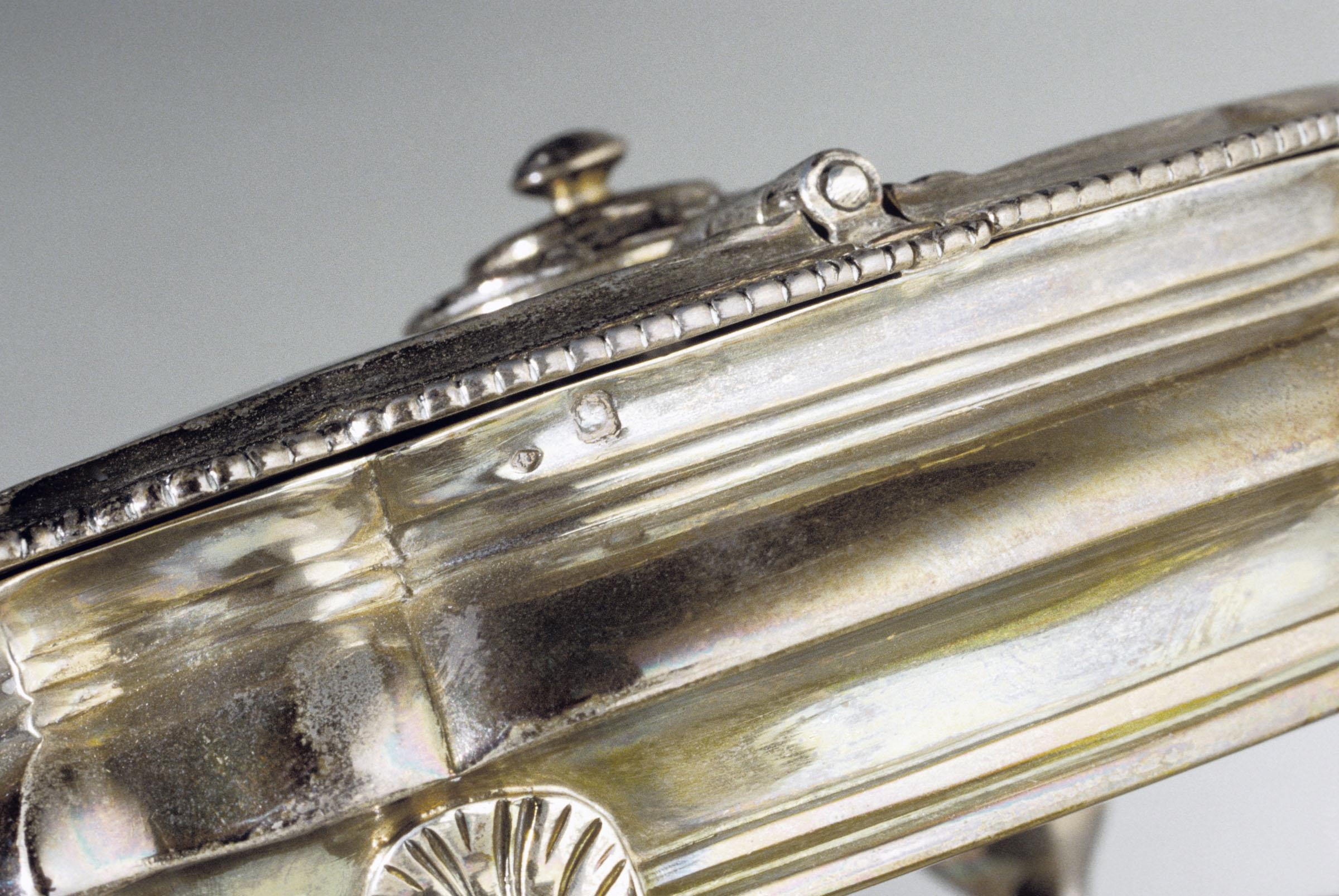 1969.0459 A, B Snuff Box, detail 1
