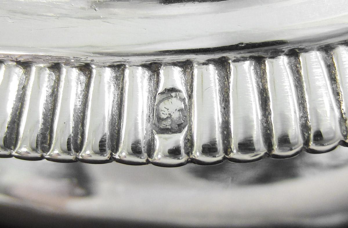 1969.0459 A Snuff box, mark 3