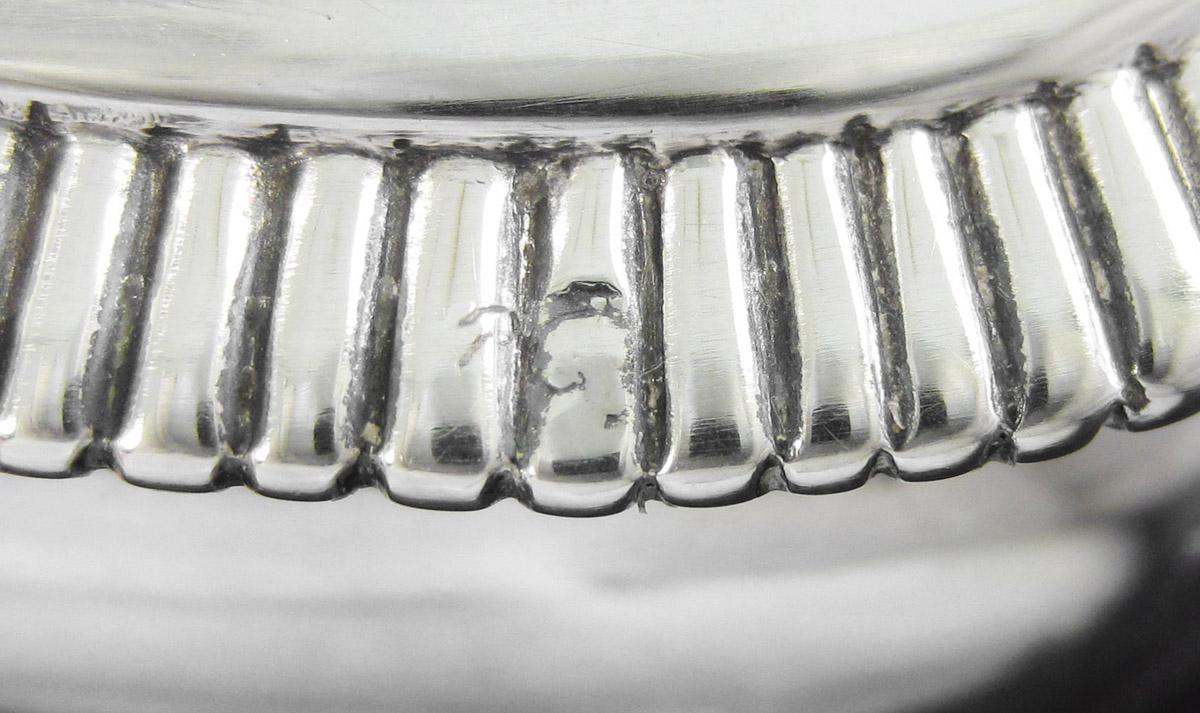 1969.0459 A Snuff box, mark 4