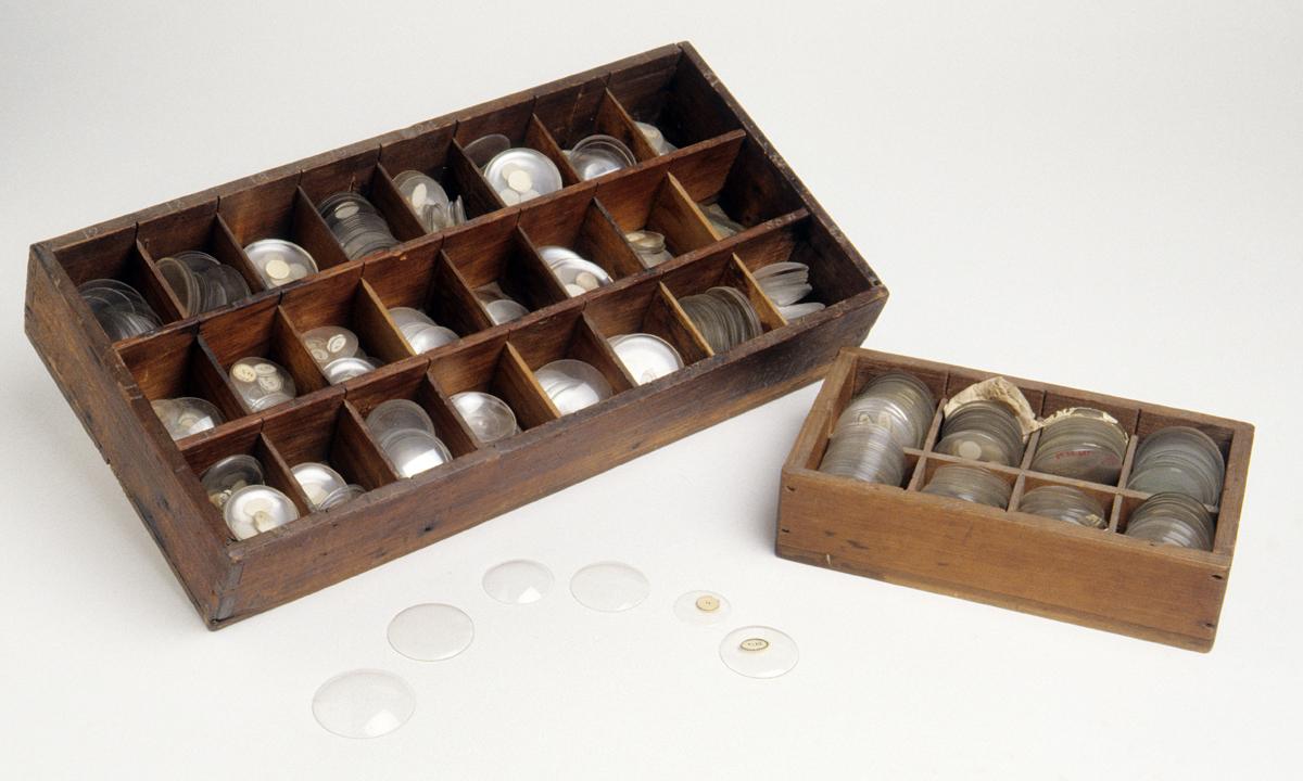 1957.0026.606, .607 Boxes with Watch Crystals