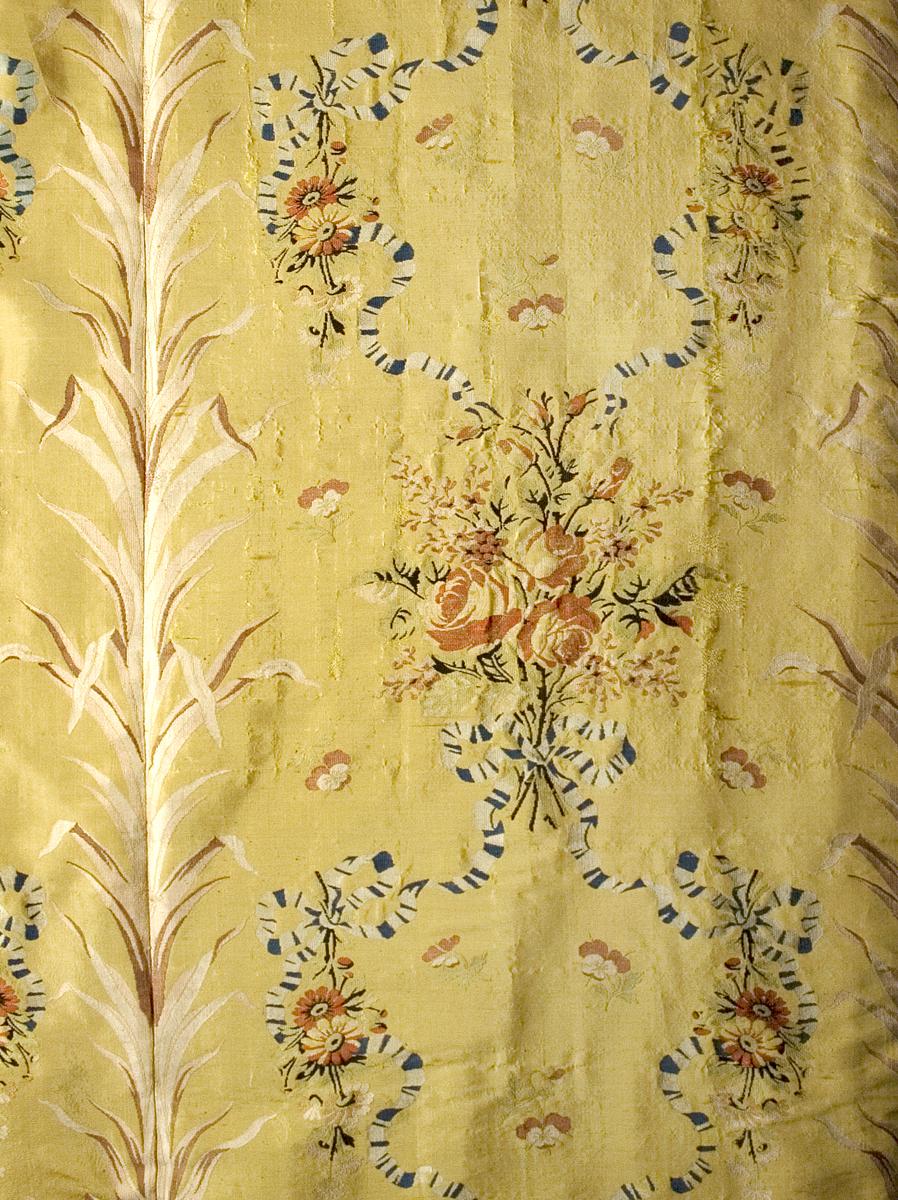 1969.0501.002 B Window Hanging, Side Curtain, Pattern Repeat