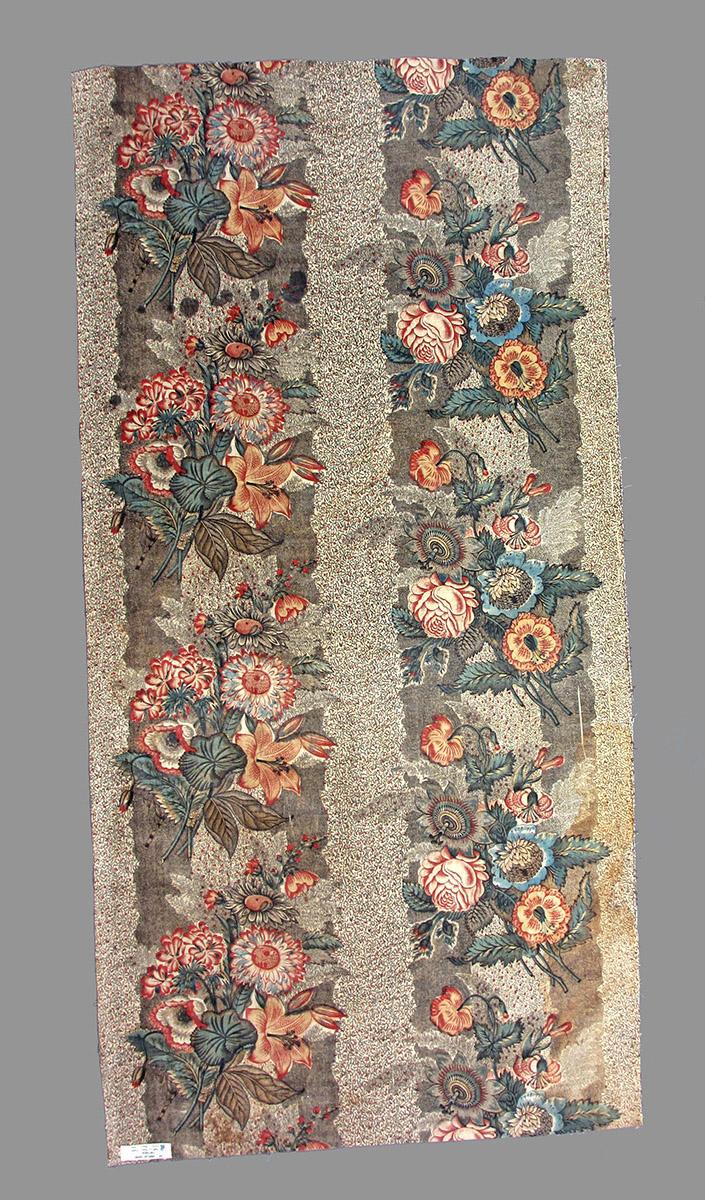 1969.0507.001 B Textile, printed obverse