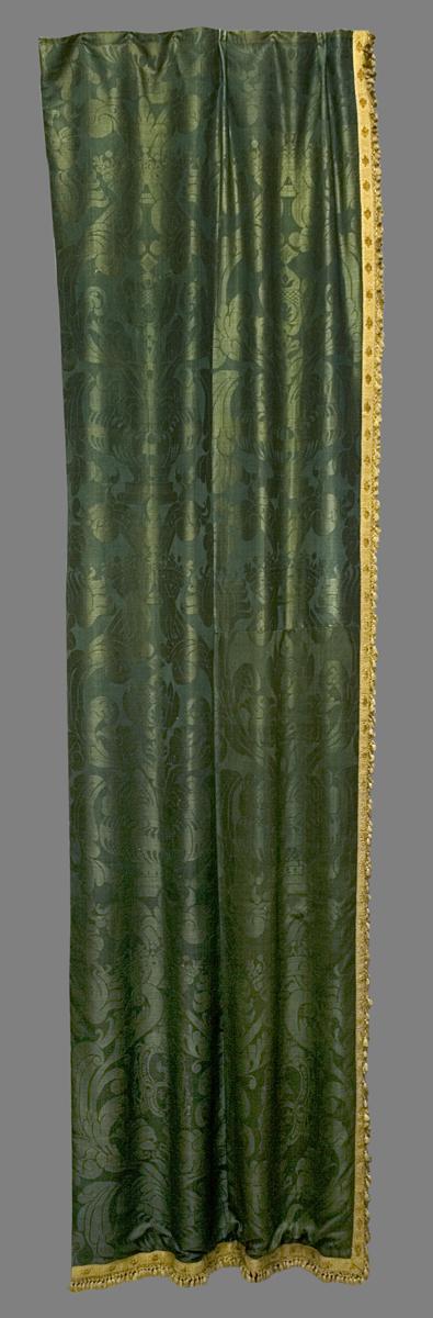 1969.0508 A Window Hanging, Side Curtain