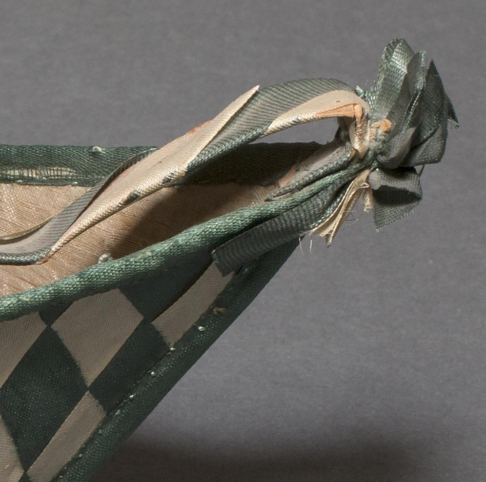 1969.0514.002 Basket, Side Detail
