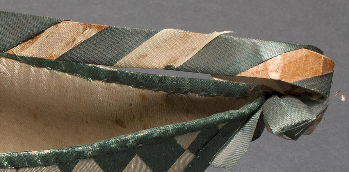 1969.0514.002 Basket, Side 2 Detail
