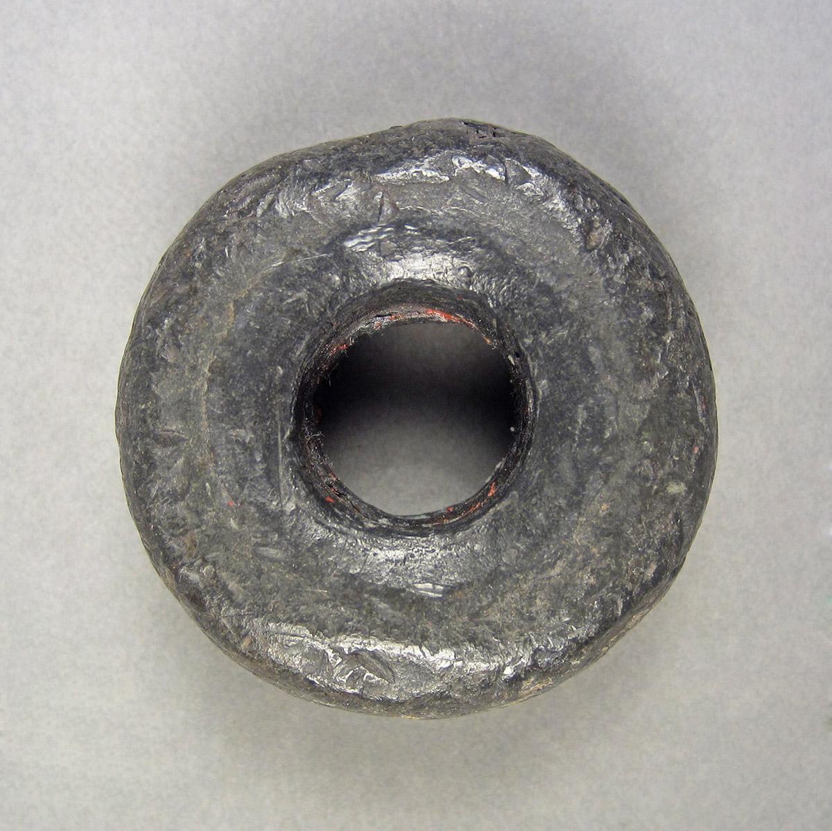 1957.0026.615, Counterweight, side 2