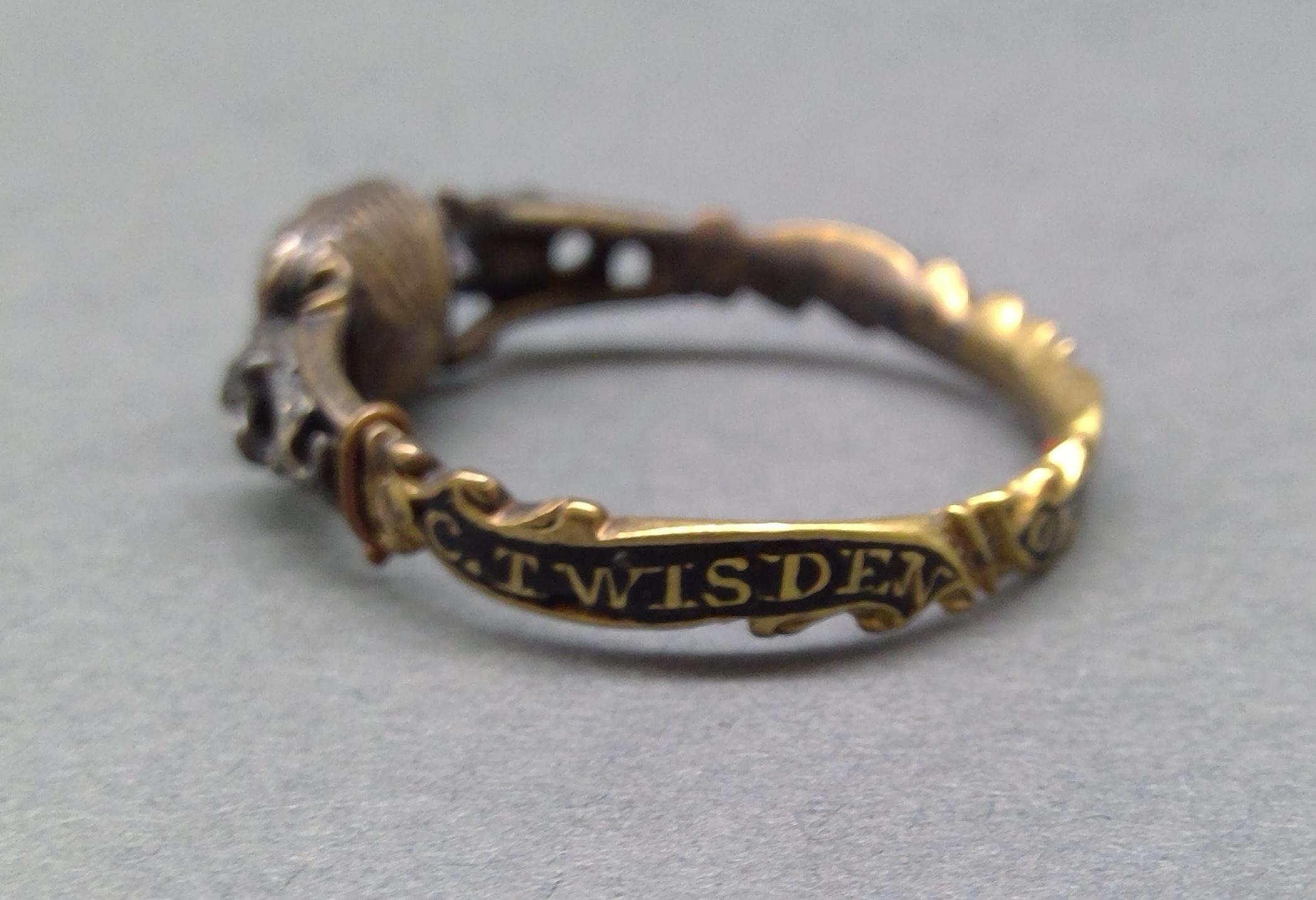 1969.0527 Ring (finger), Mourning ring, view3