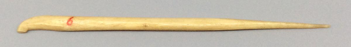 1969.0533.003 Jackstraw hook, view 1