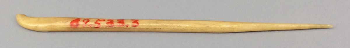 1969.0533.003 Jackstraw hook, view 2