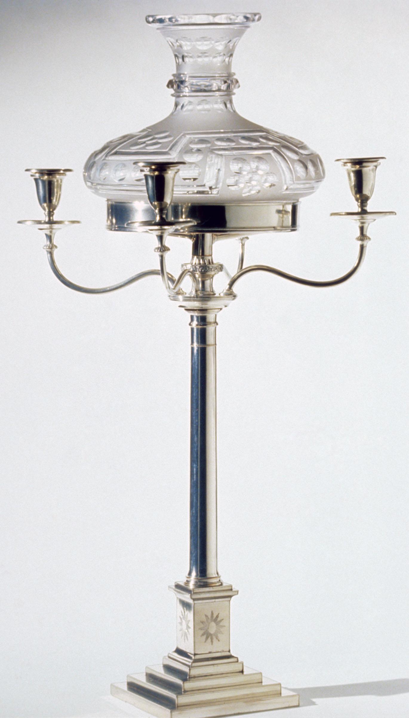1969.0590 Lamp, view 1