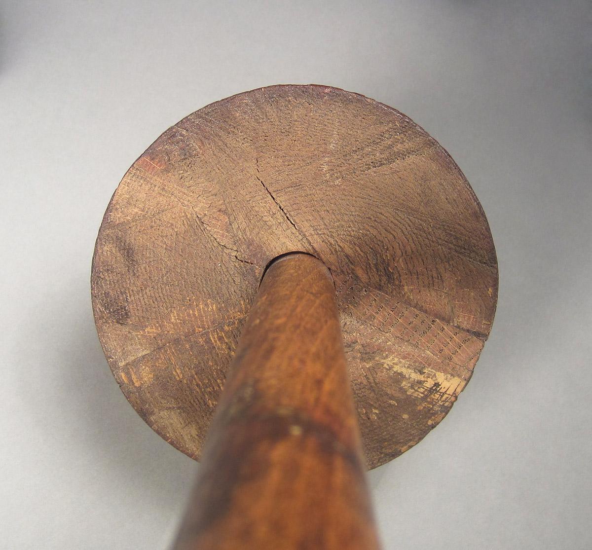 1957.0026.624, Spool, head bottom