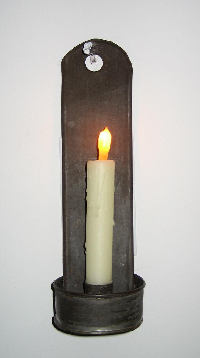 1969.0617.001 Sconce