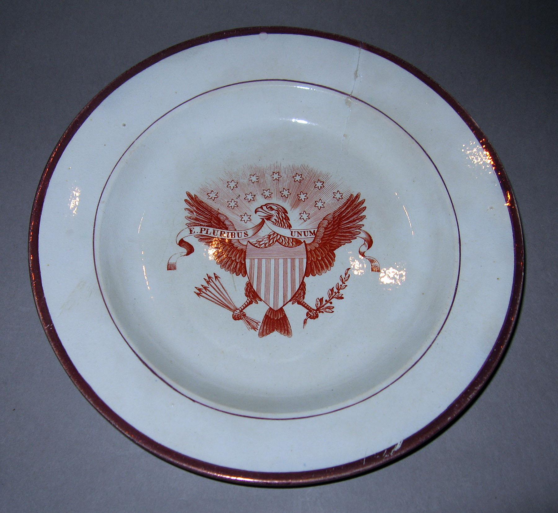 1969.0661 Lusterware plate