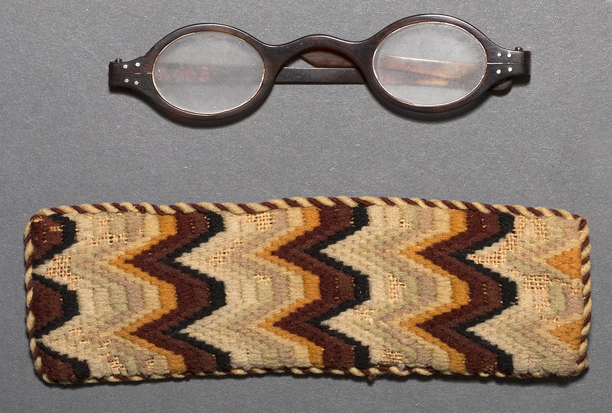 1969.0663 Spectacles and 1969.0664 Spectacles Case