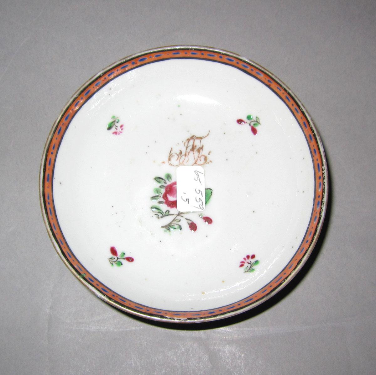 1969.0677.001 Porcelain saucer