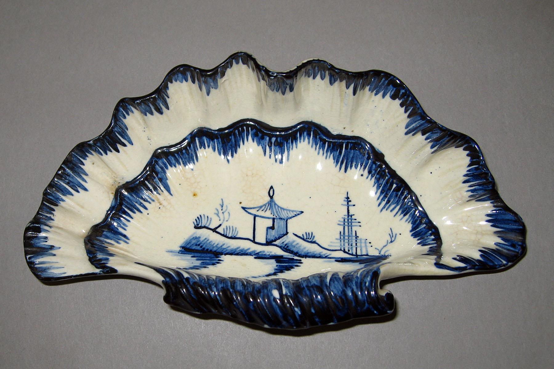 1969.0709 Pearlware dish