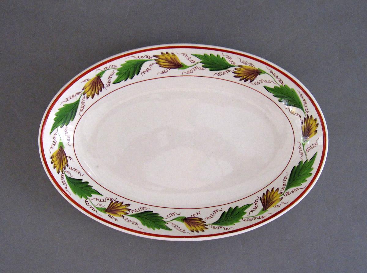 1969.0736.011 Dish
