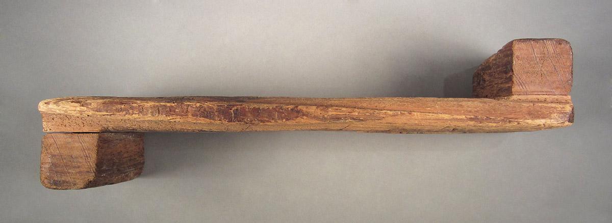 1957.0026.649, Board rest, side 3