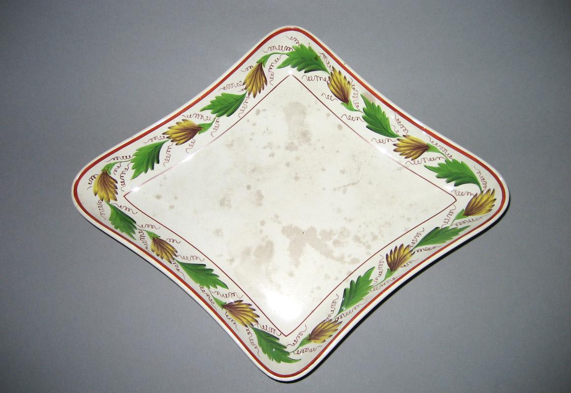1969.0736.035 Dish