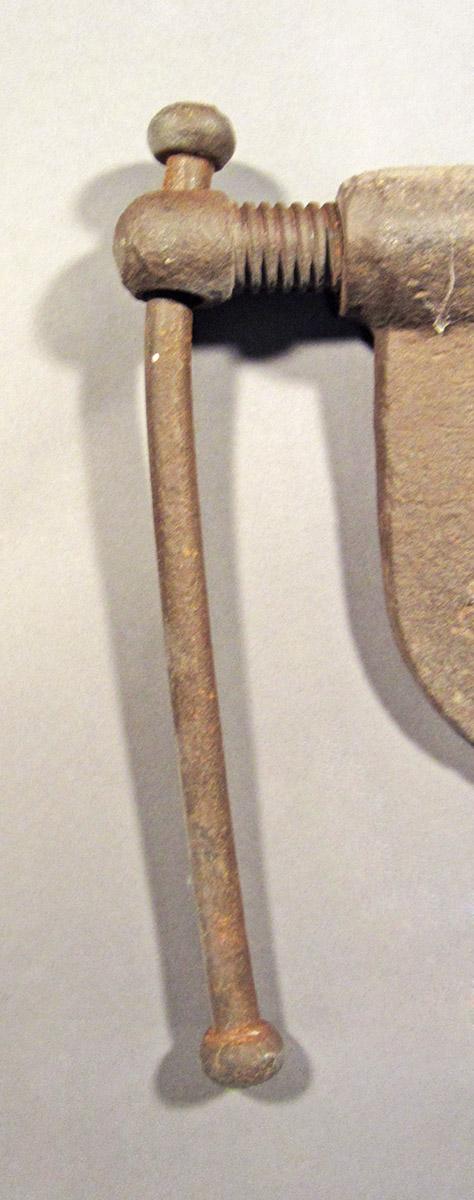 1957.0026.651, 'C' clamp, handle