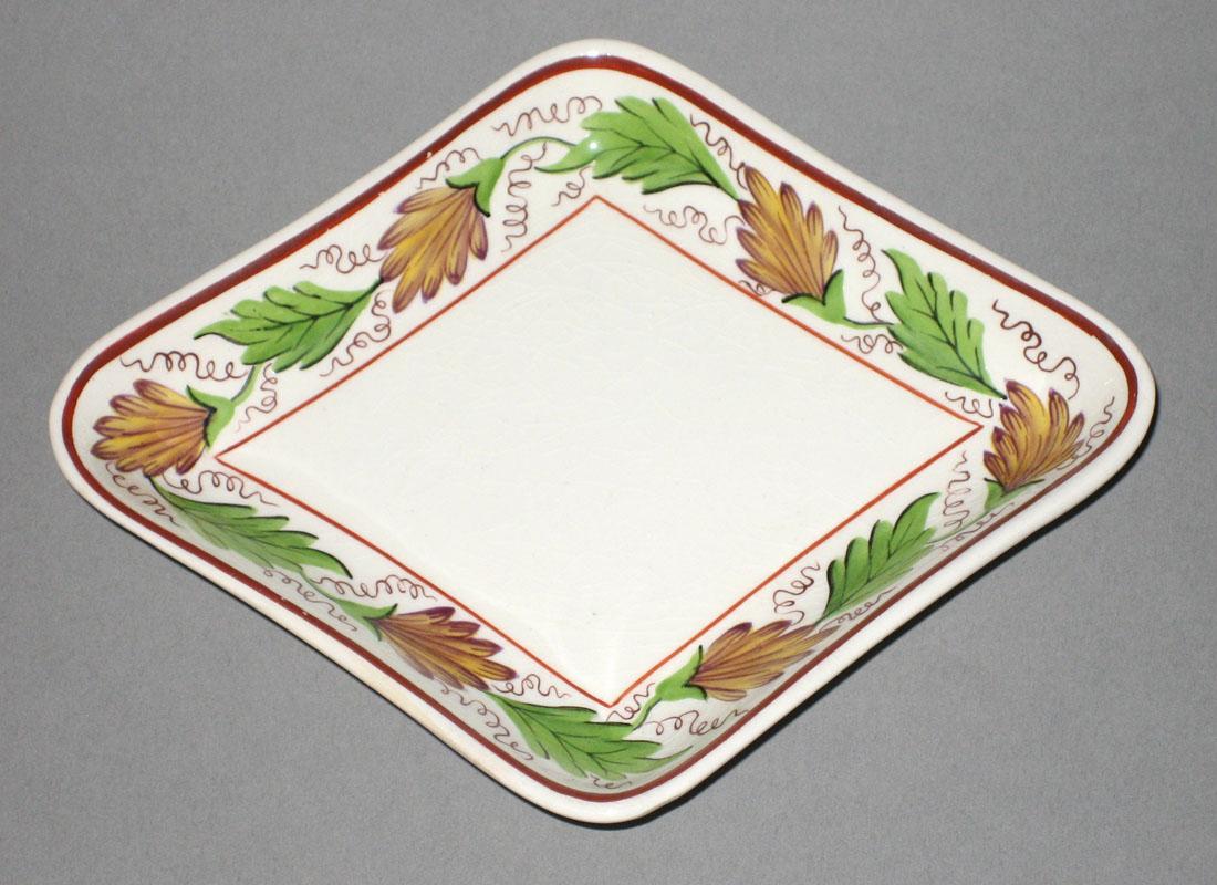 1969.0736.072 Dish