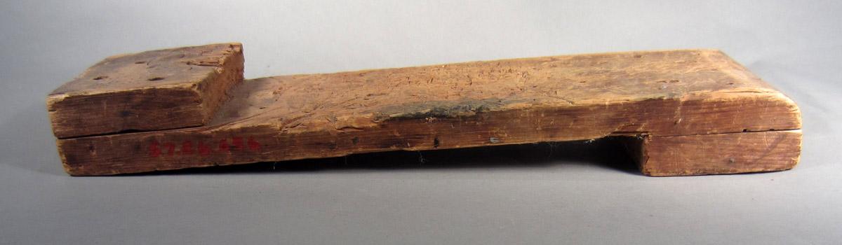 1957.0026.656 Board rest, View 1