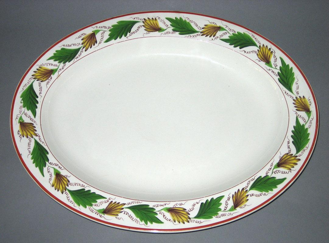 1969.0736.084 Dish