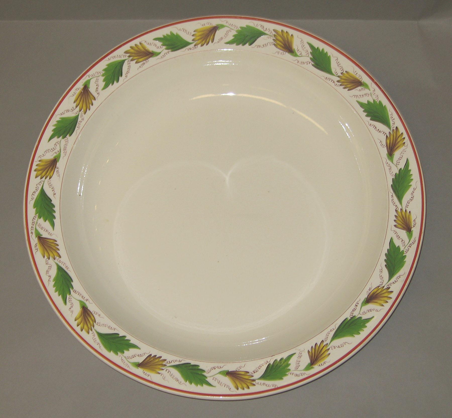 1969.0736.090 Creamware dish