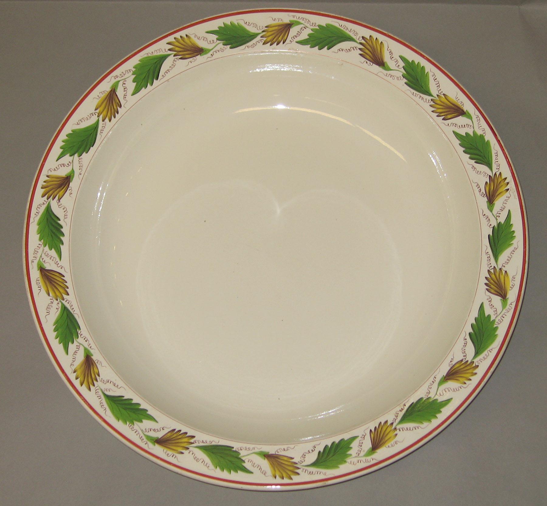 1969.0736.091 Creamware dish