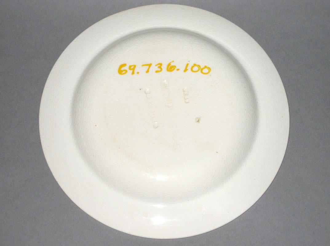 1969.0736.100 Plate underside