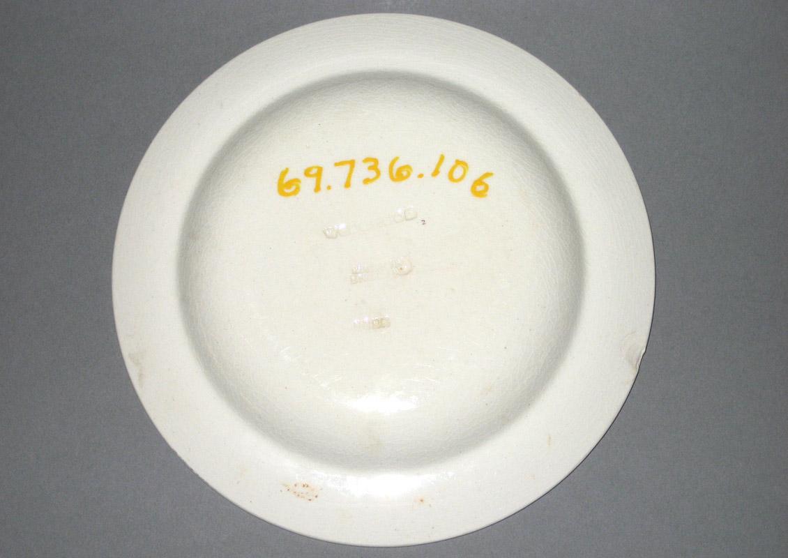 1969.0736.106 Plate underside